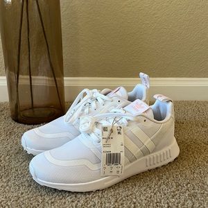 Brand new womens adidas sneakers